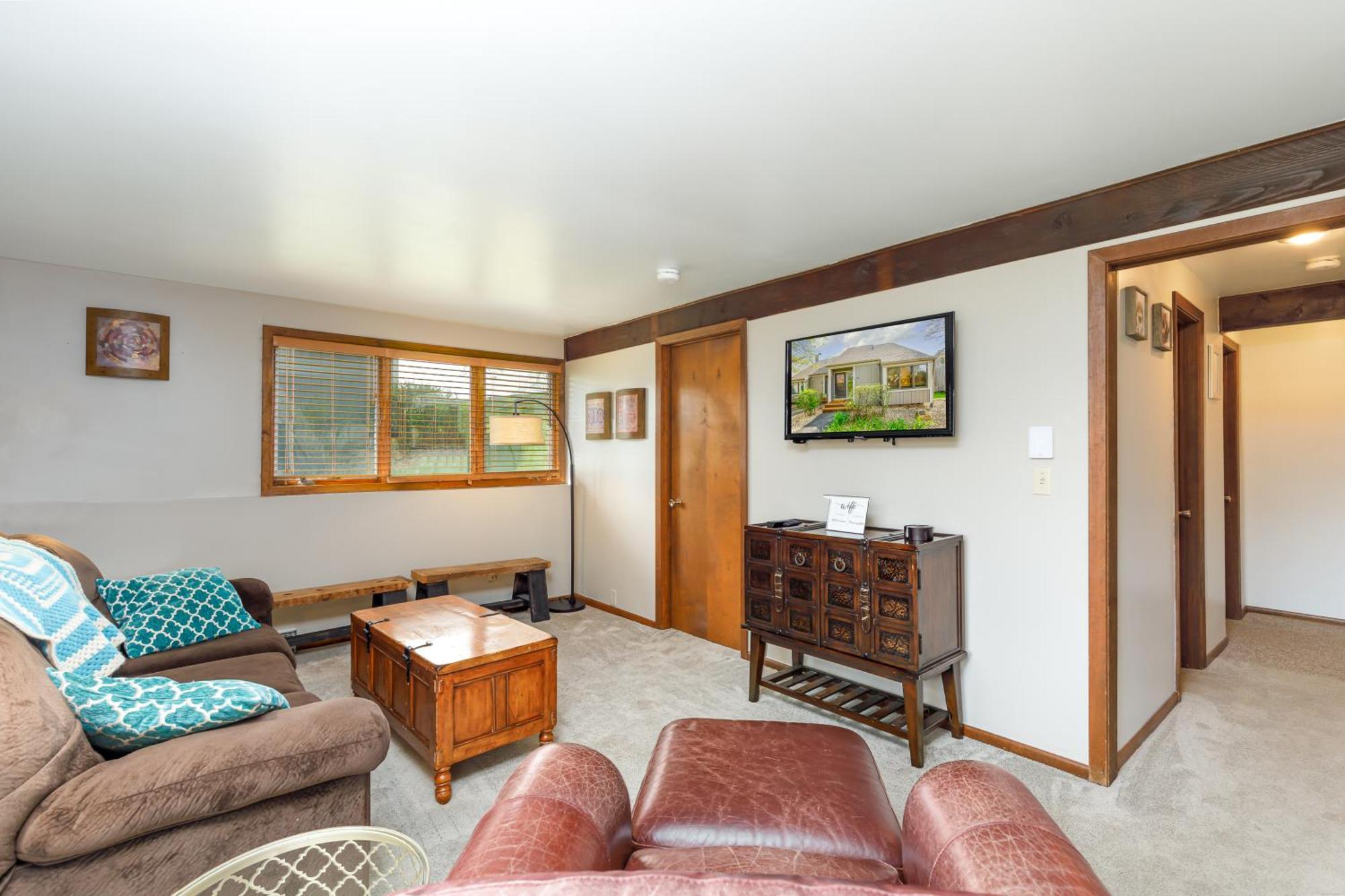Quiet Home Minutes From Lake Galena & Eagle Ridge エクステリア 写真
