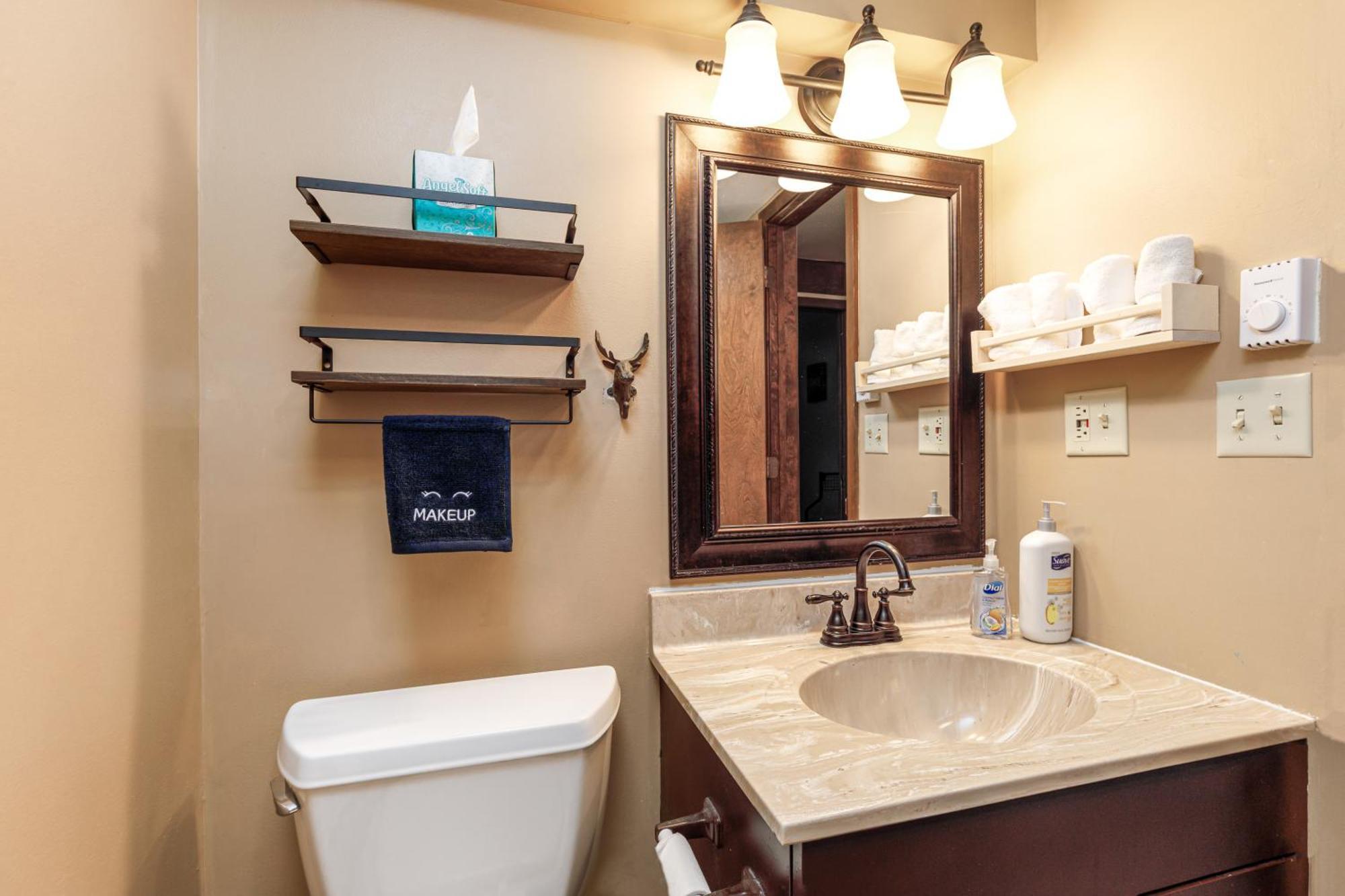 Quiet Home Minutes From Lake Galena & Eagle Ridge エクステリア 写真