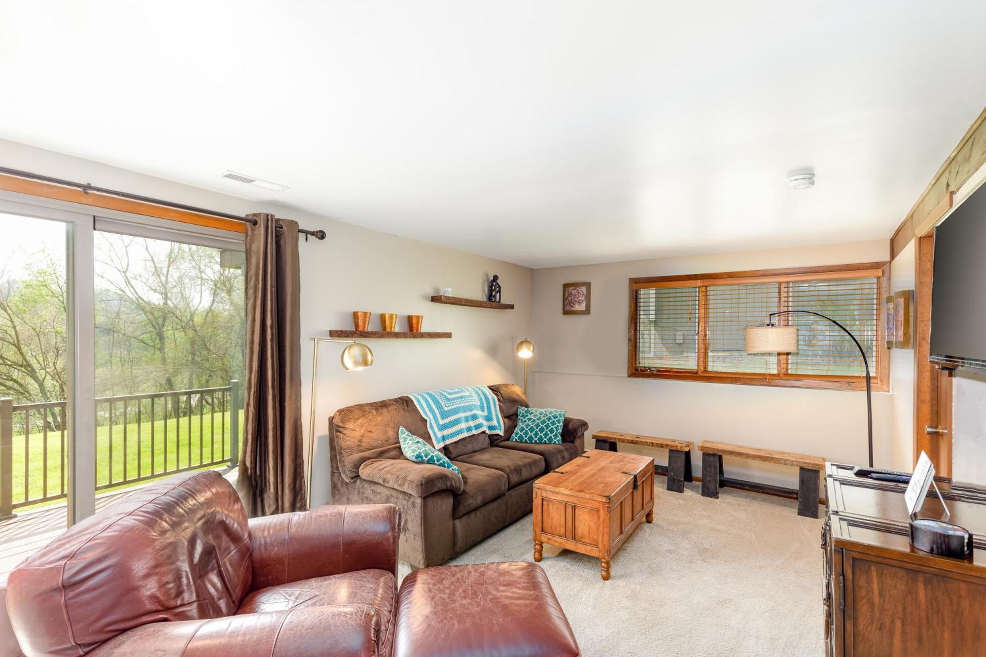 Quiet Home Minutes From Lake Galena & Eagle Ridge エクステリア 写真
