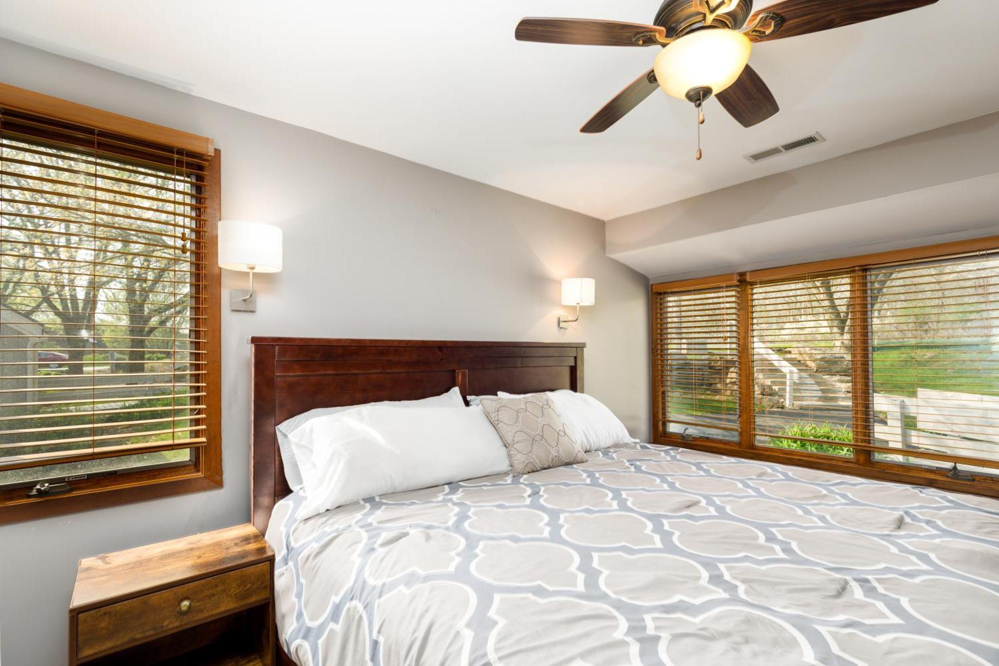 Quiet Home Minutes From Lake Galena & Eagle Ridge エクステリア 写真