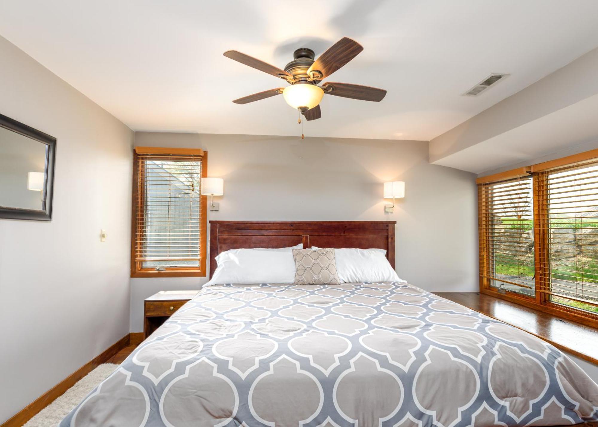 Quiet Home Minutes From Lake Galena & Eagle Ridge エクステリア 写真